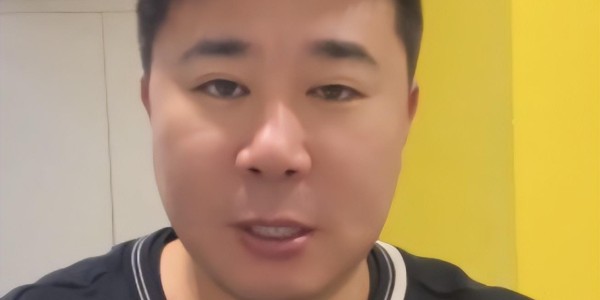 bob半岛体育官方入口-一场3：0把董方卓打服，言论前后矛盾发生大反转，遭球迷疯狂吐槽